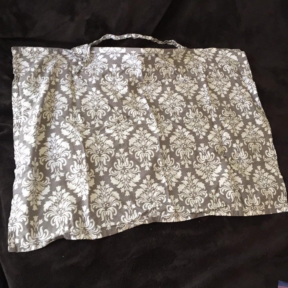 Udder Cover for Nursing Mother’s